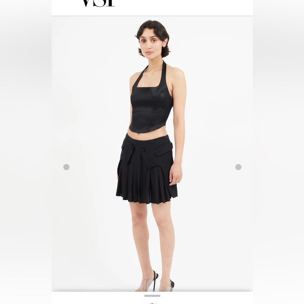 Alexander Wang tuxedo skirt in black. Size 2. Only worn a handful of times